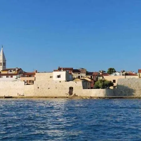 In Zaton/zadar 17884