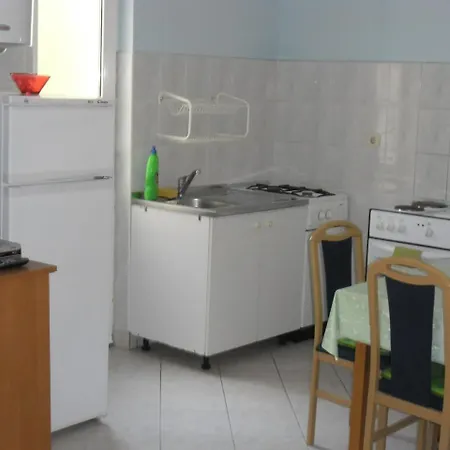 In Zaton/zadar 17884 Apartamento